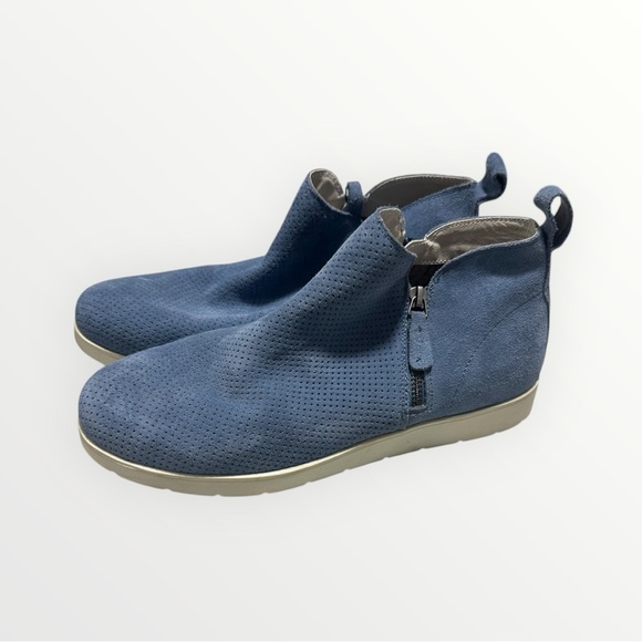 Men's Blue Casual Shoes - Picture 2 of 5